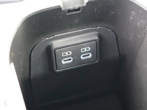 Used 2023 Toyota RAV4 XSE AWD/4WD image 41