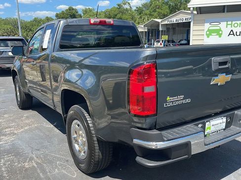 Used 2015 Chevrolet Colorado W/T w/ WT Convenience Package RWD image 7