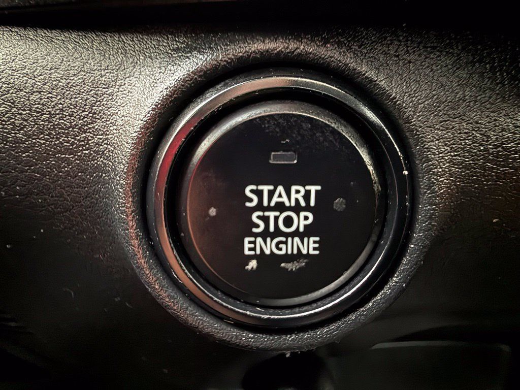 Used 2023 MAZDA MAZDA3 s FWD image 37