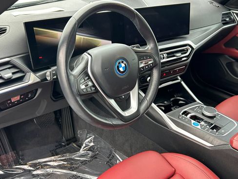 Used 2023 BMW i4 eDrive35 w/ Premium Package RWD image 13