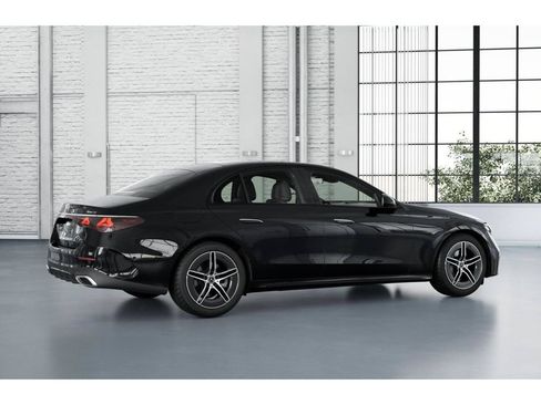 New 2026 Mercedes-Benz E 350 4MATIC Sedan image 19
