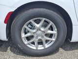 New 2026 Chrysler Pacifica Select image 5