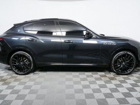 Certified 2022 Maserati Levante GT image 25