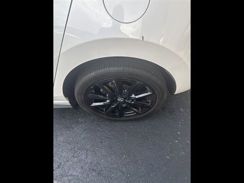 Used 2023 MAZDA MAZDA3 AWD 2.5 Turbo Hatchback image 16