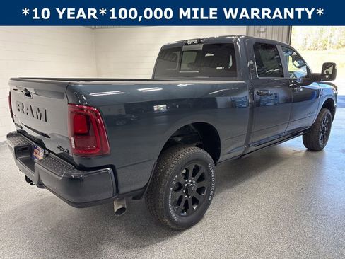 New 2026 RAM 2500 Laramie AWD/4WD image 7