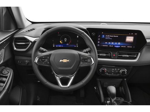 Used 2024 Chevrolet TrailBlazer LT FWD image 4