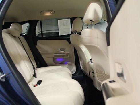 Certified 2021 Mercedes-Benz GLA 250 image 23