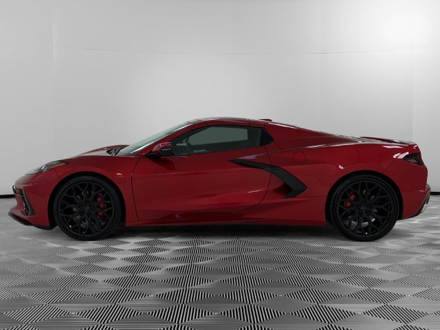 Used 2022 Chevrolet Corvette Stingray Preferred Conv w/ Battery Protection Package RWD image 2