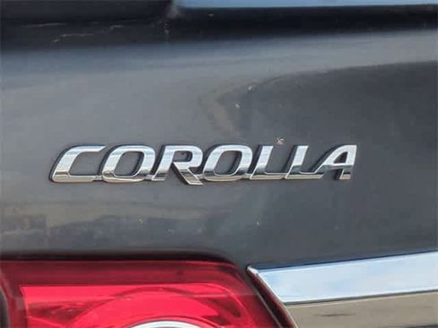 Used 2011 Toyota Corolla S image 12