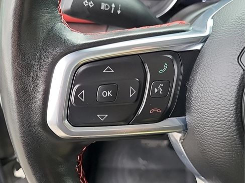 Used 2021 Jeep Gladiator Rubicon AWD/4WD image 17