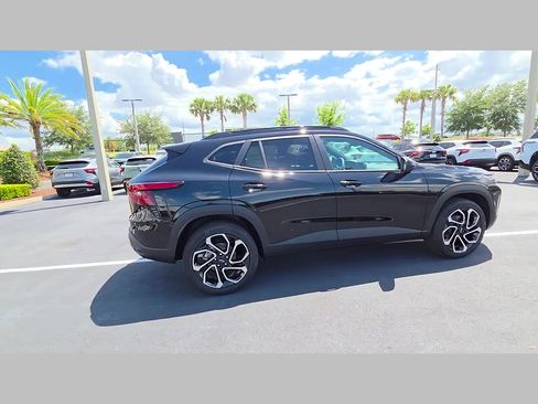 New 2026 Chevrolet Trax RS FWD image 15