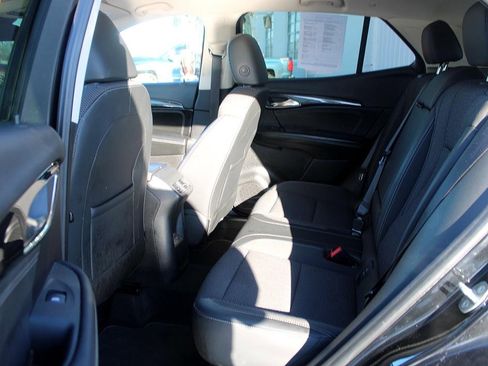 Used 2023 Buick Envision Preferred w/ Premium Seat Package image 27