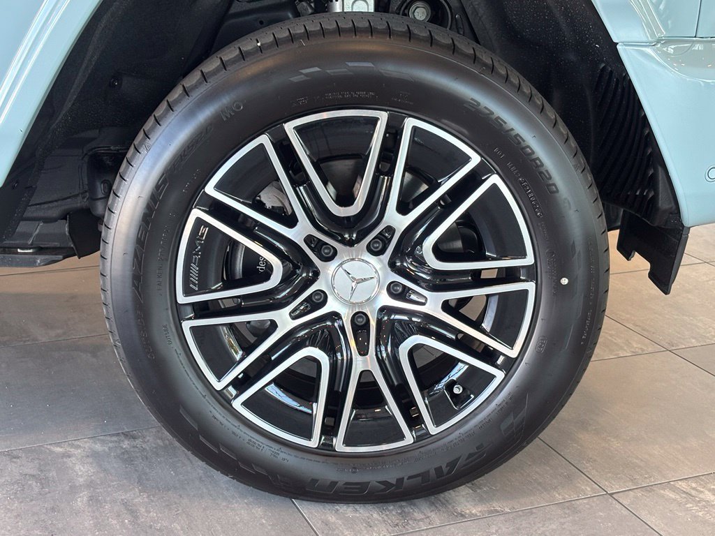 New 2027 Mercedes-Benz G 580 e image 40