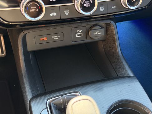 Used 2024 Honda Civic Sport image 23