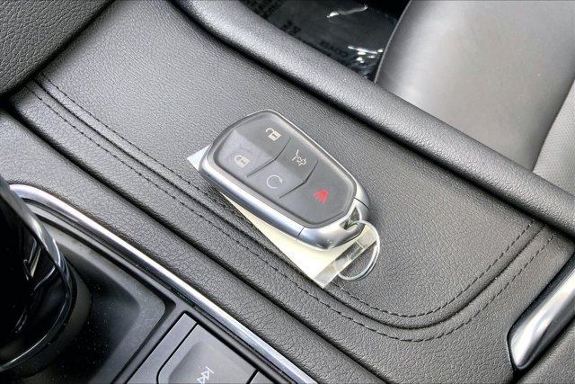 Used 2024 Cadillac XT5 Premium Luxury w/ LPO, Floor Liner Package AWD/4WD image 11