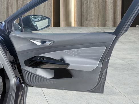 Used 2023 Volkswagen ID.4 Pro S image 60