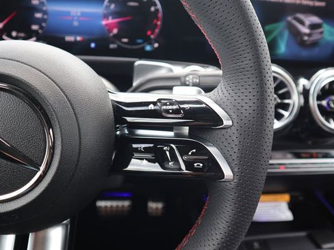 Certified 2024 Mercedes-Benz GLB 250 GLB 250 image 20