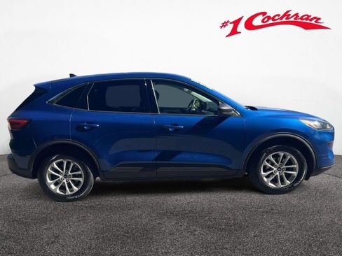 Used 2022 Ford Escape SE w/ Convenience Package FWD image 6