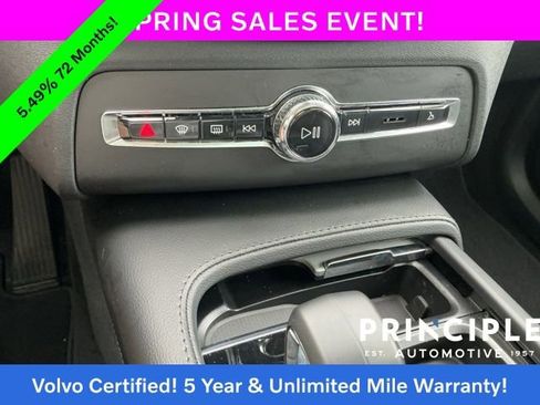 Certified 2023 Volvo XC90 B5 Core image 21
