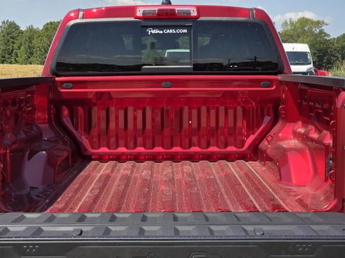 New 2026 Chevrolet Colorado Z71 w/ Technology Package AWD/4WD image 6