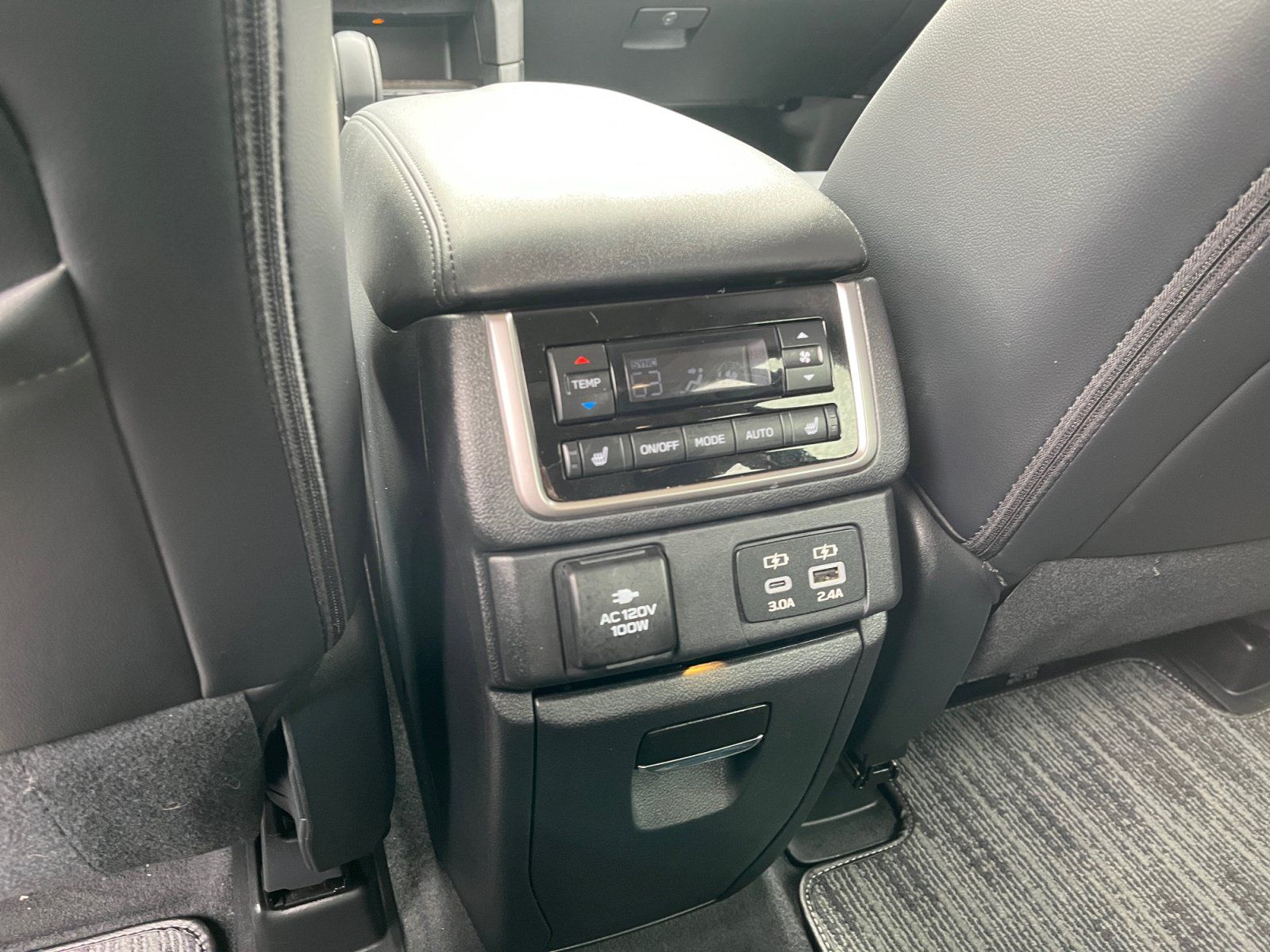 Certified 2026 Subaru Ascent Touring AWD/4WD image 32