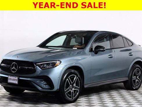 Certified 2025 Mercedes-Benz GLC 300 4MATIC image 3