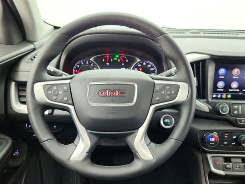 Used 2024 GMC Terrain SLT AWD/4WD image 28
