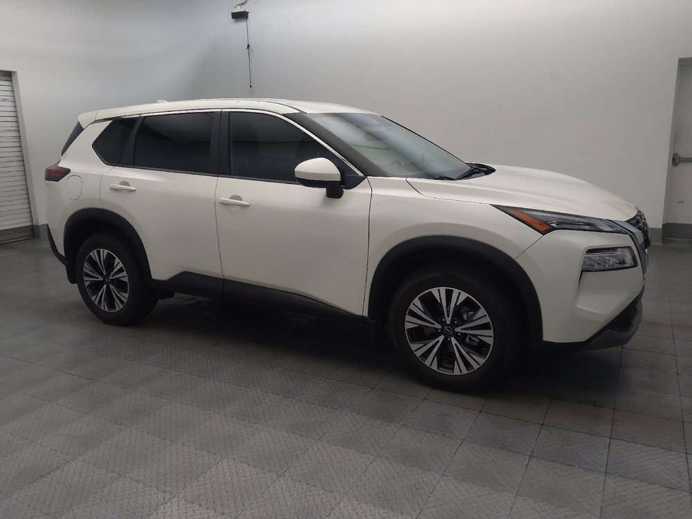 Used 2023 Nissan Rogue SV FWD image 11