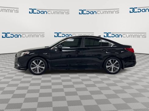 Used 2018 Subaru Legacy 3.6R Limited AWD/4WD image 5