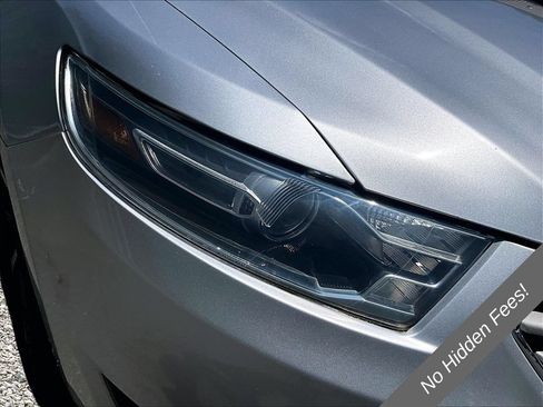 Used 2015 Ford Taurus SEL w/ Equipment Group 201A AWD/4WD image 24