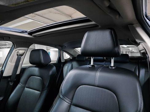 Certified 2023 Honda Civic Touring image 22