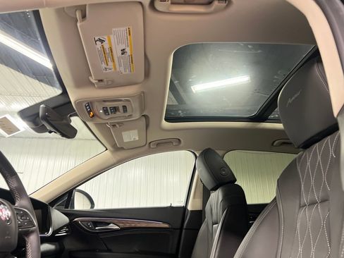 Certified 2023 Buick Envision Avenir AWD/4WD image 27