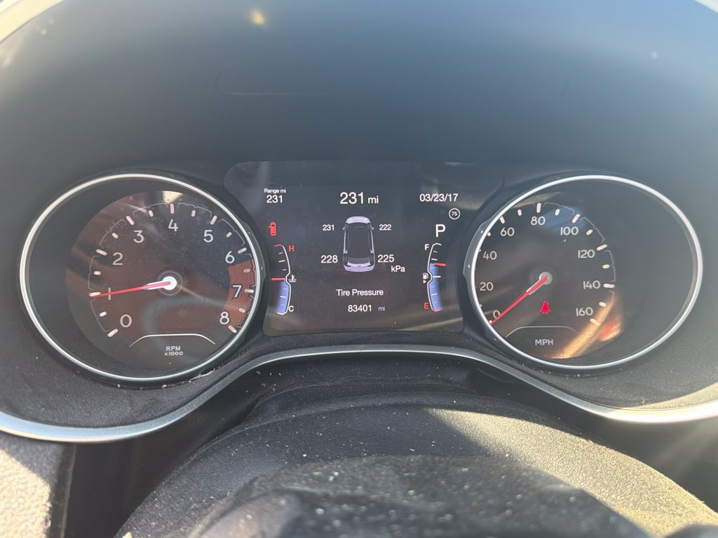 Used 2019 Jeep Compass Latitude FWD image 6