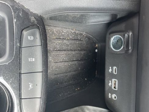 Used 2023 Chevrolet TrailBlazer LT image 23