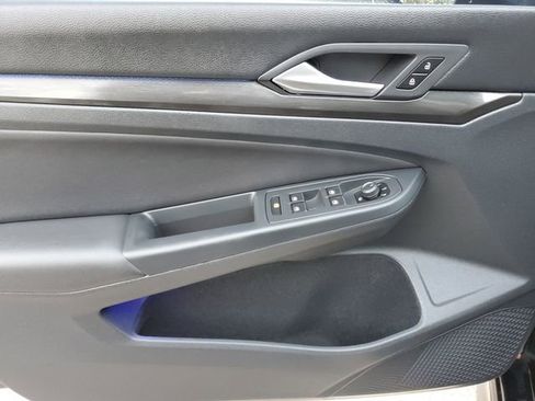 Used 2022 Volkswagen GTI Autobahn image 15