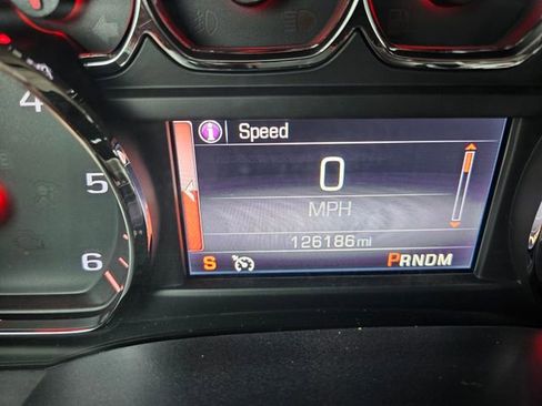 Used 2014 GMC Sierra 1500 SLT w/ Driver Alert Package AWD/4WD image 16