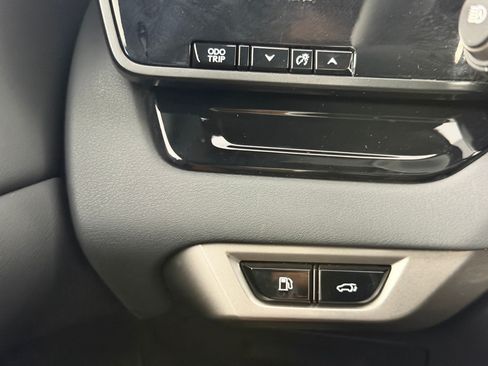 Used 2023 Lexus RX 350 FWD w/ Cold Area Package image 18