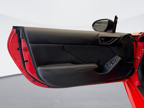 Used 2023 Toyota GR86 image 9