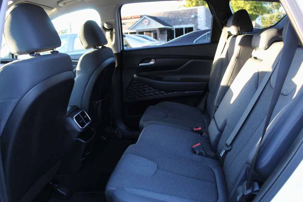 Used 2019 Hyundai Santa Fe SEL FWD image 25