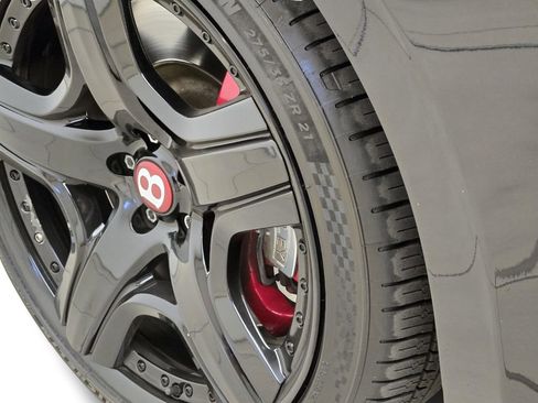 Used 2015 Bentley Flying Spur V8 image 13