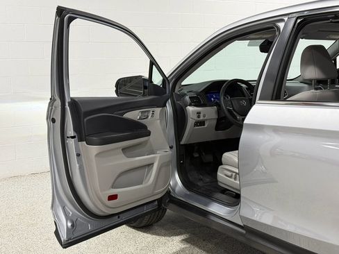 Used 2019 Honda Pilot EX-L image 10