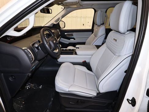 New 2026 Ford Expedition Max Platinum AWD/4WD image 12