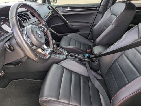 Used 2017 Volkswagen GTI S image 25