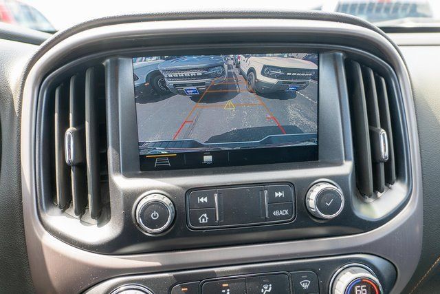 Used 2022 GMC Canyon AT4 AWD/4WD image 22