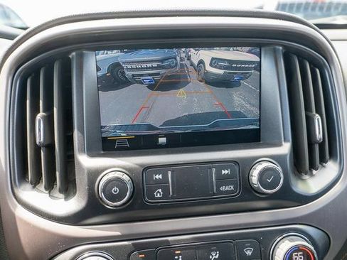 Used 2022 GMC Canyon AT4 AWD/4WD image 22