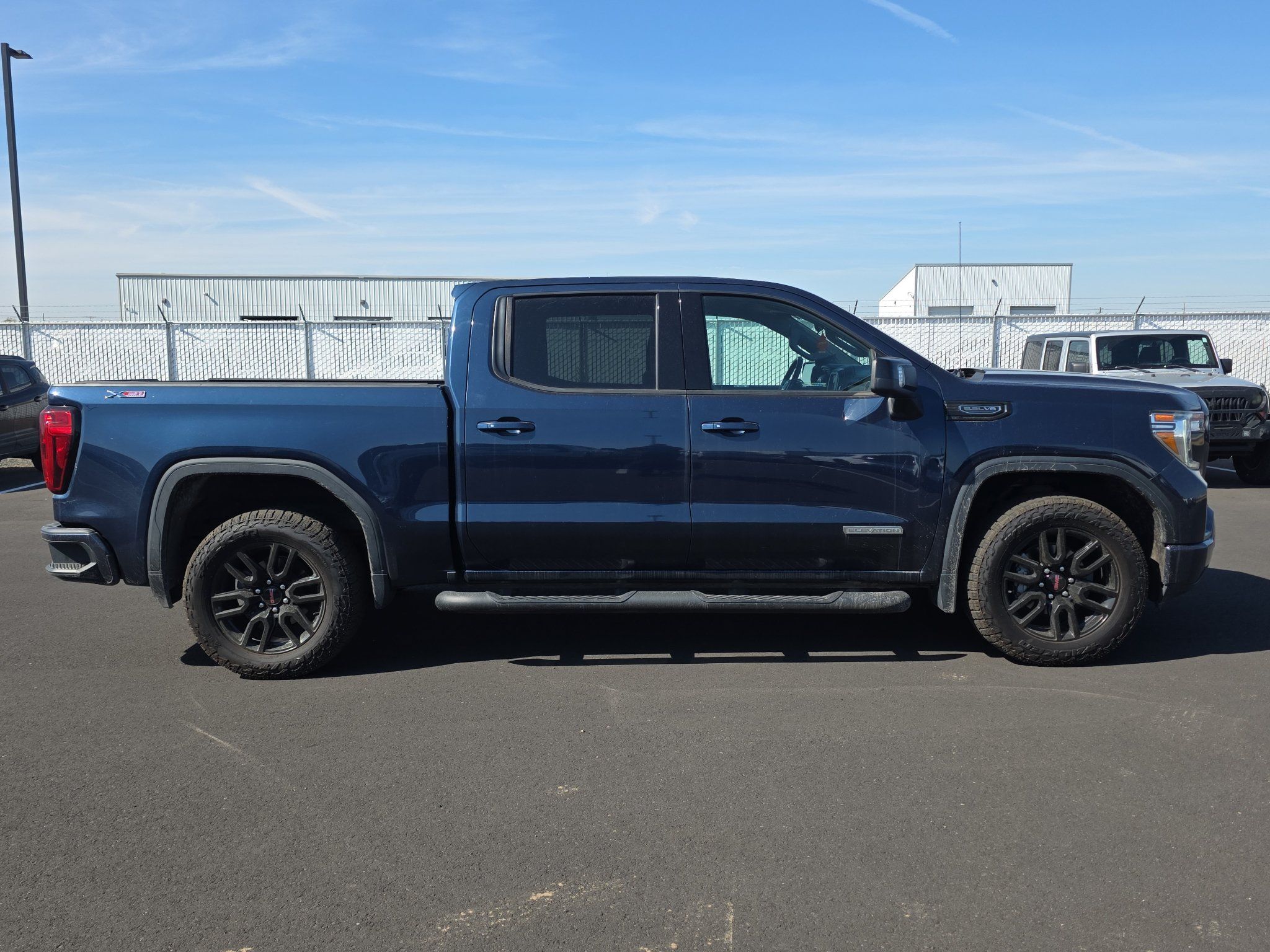 Used 2021 GMC Sierra 1500 Elevation AWD/4WD image 9