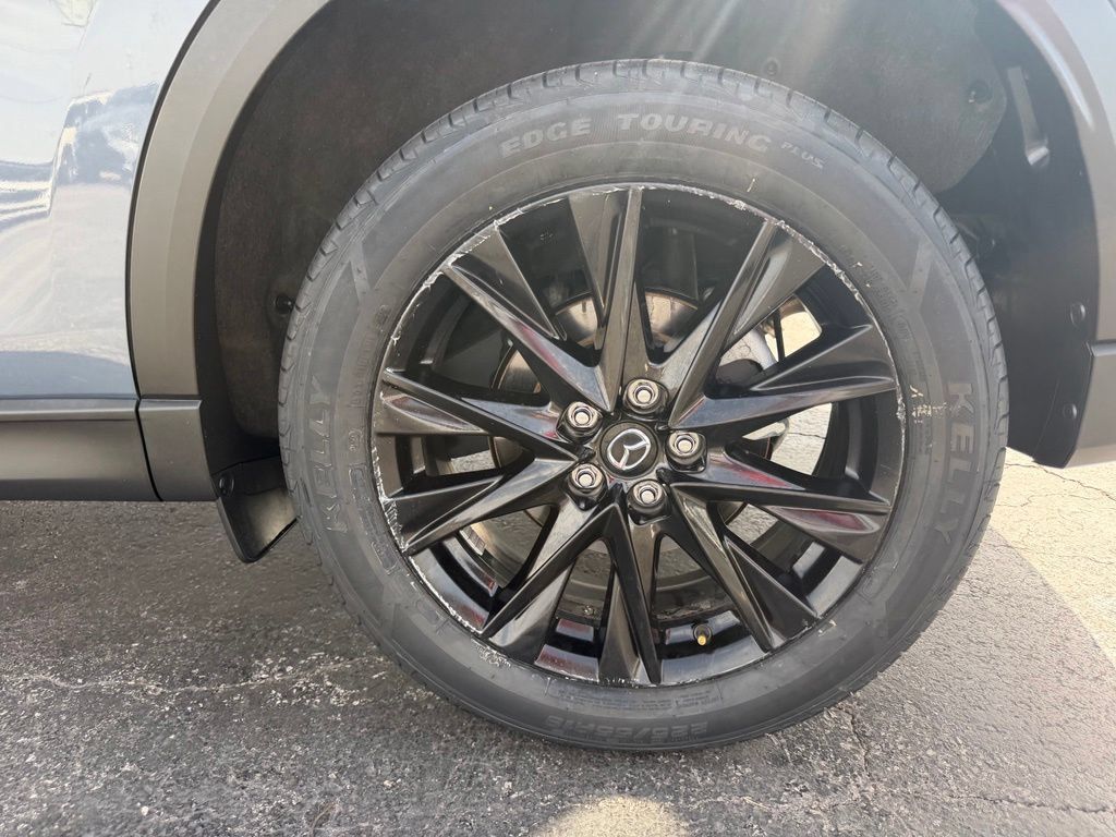 Used 2023 MAZDA CX-5 Carbon Edition AWD/4WD image 18