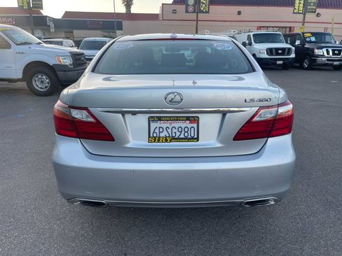 Used 2011 Lexus LS 460 LS 460 SEDAN 4D image 4