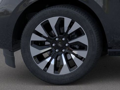 New 2026 Ford Expedition Platinum AWD/4WD image 19