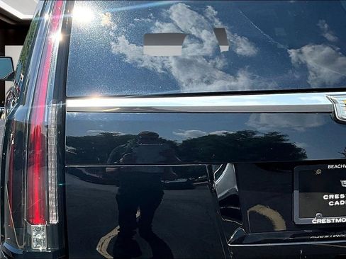 Used 2015 Cadillac Escalade ESV Premium AWD/4WD image 23